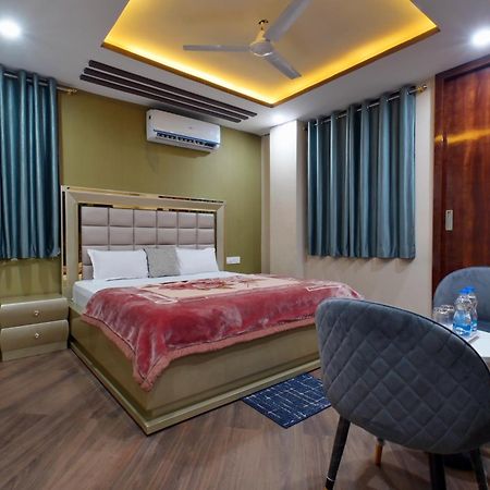 Hotel Lilac Doors باتنا المظهر الخارجي الصورة